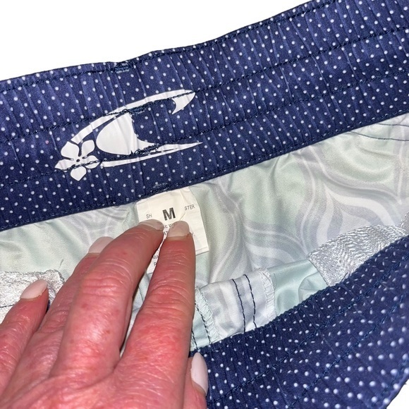 Women’s O’Neill board shorts‎ Size Medium - Picture 12 of 14